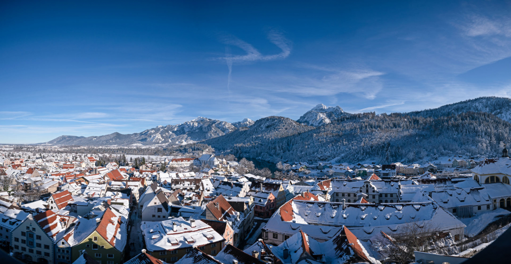 30_simontoplak_com_FTM_winter19_fuessen-altsstadt-blick richtung Ost-Pano (1) - Kopie