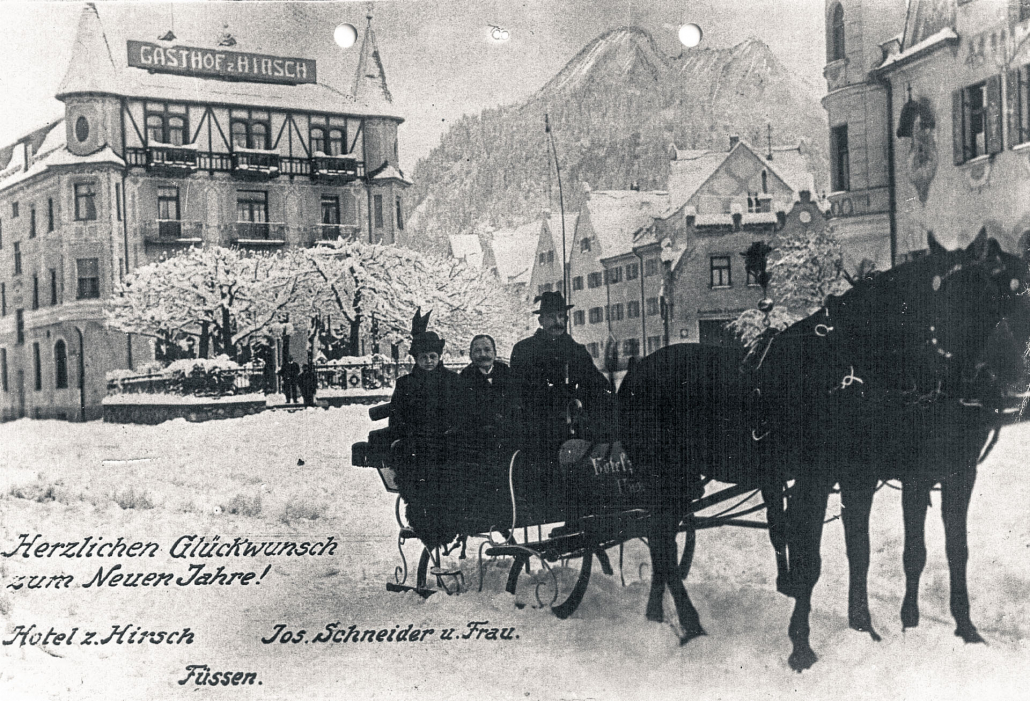 2_HotelmitKutsche Schneiderund Uroma2