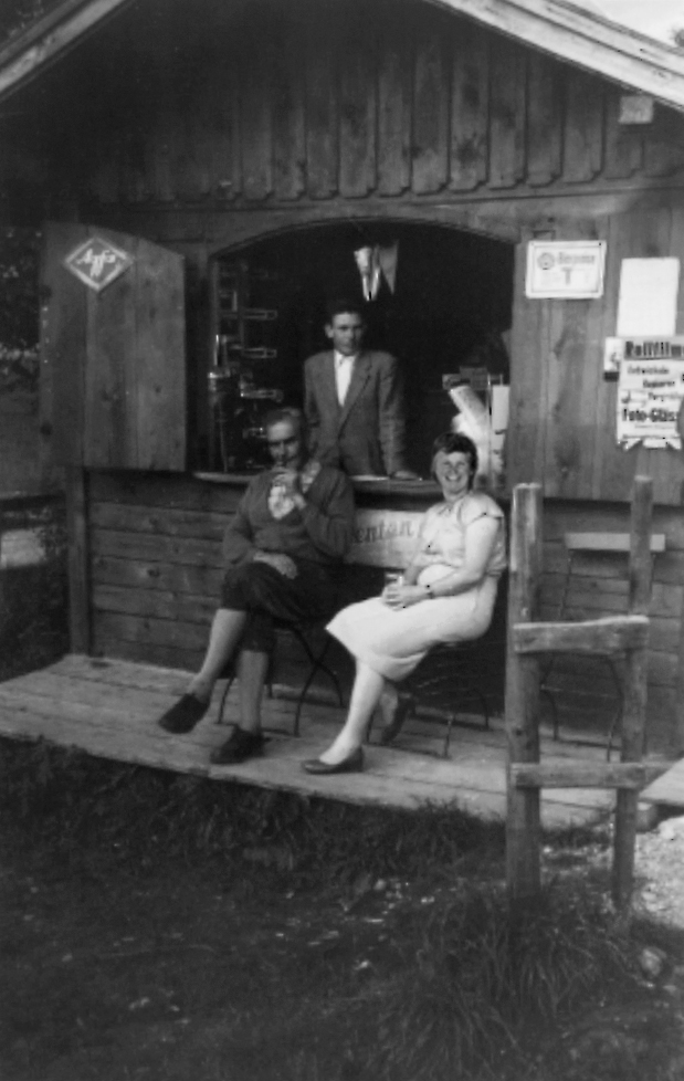 29_Unbenannt-drei gray_Anderszeit_September2022