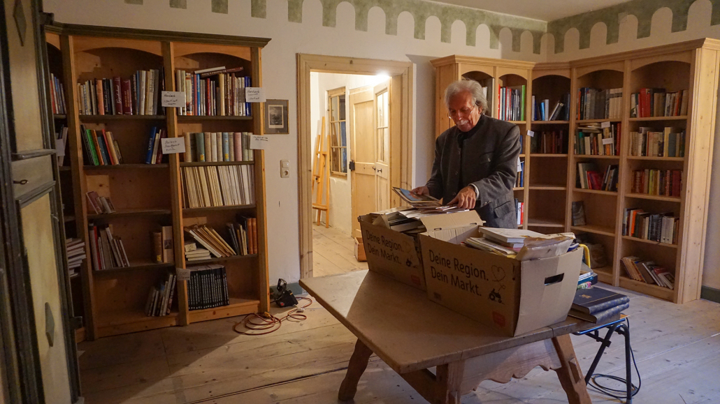 19_ Anderszeit_Oktober_1920x1080